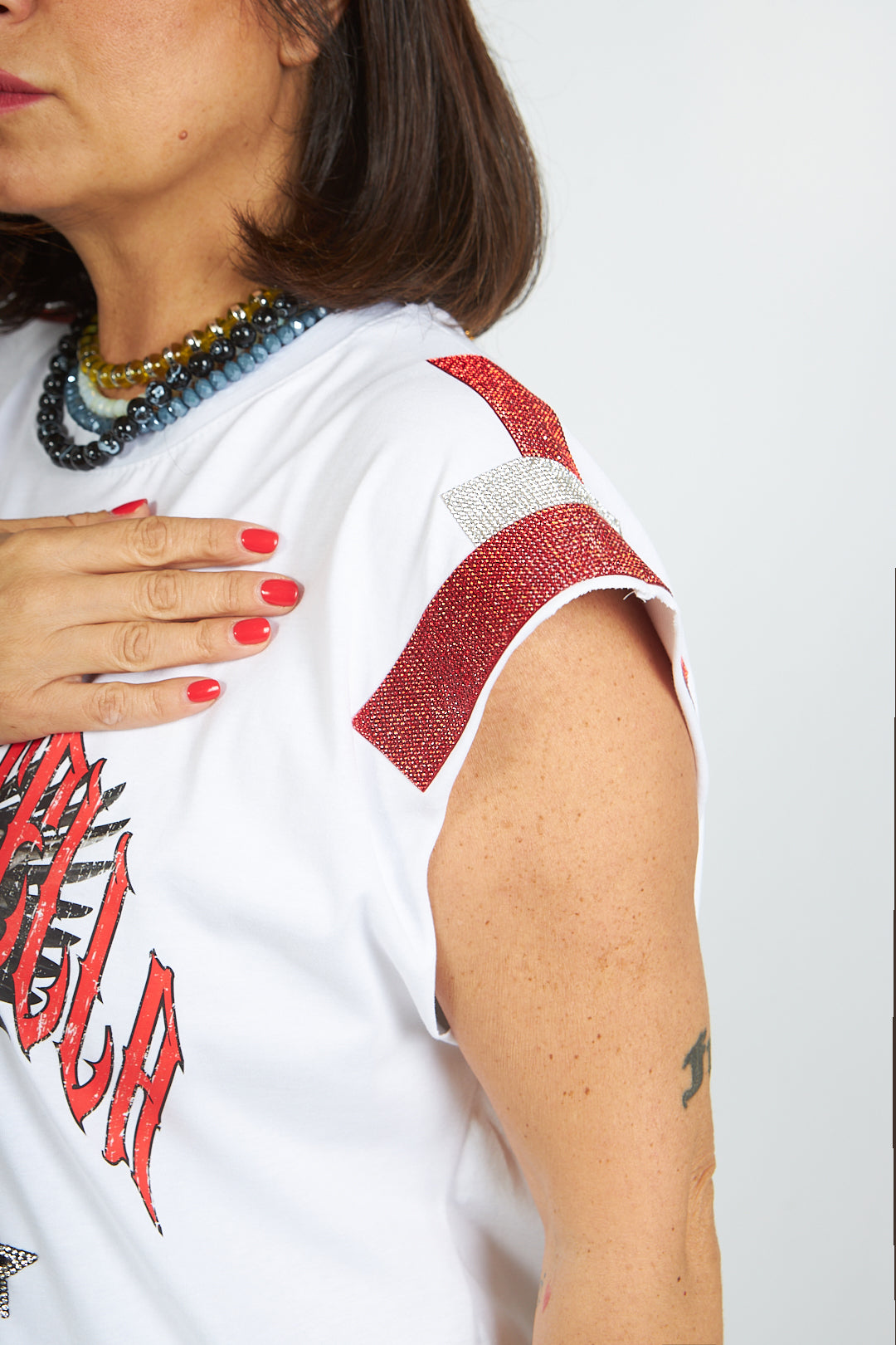 T-shirt Eagle con applicazioni