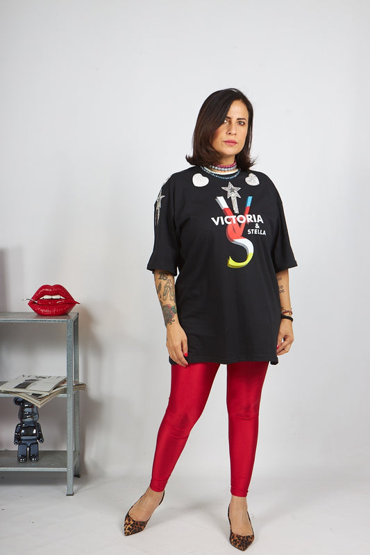 T-shirt Lovely nera