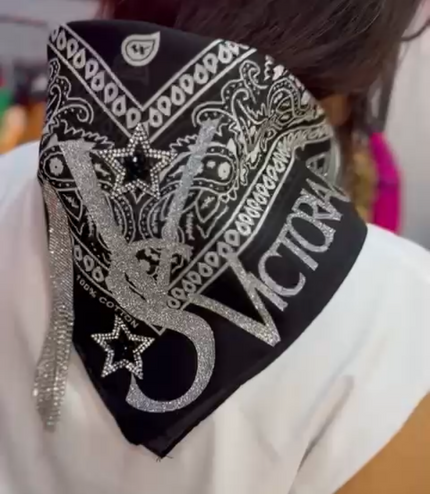 Bandana VS