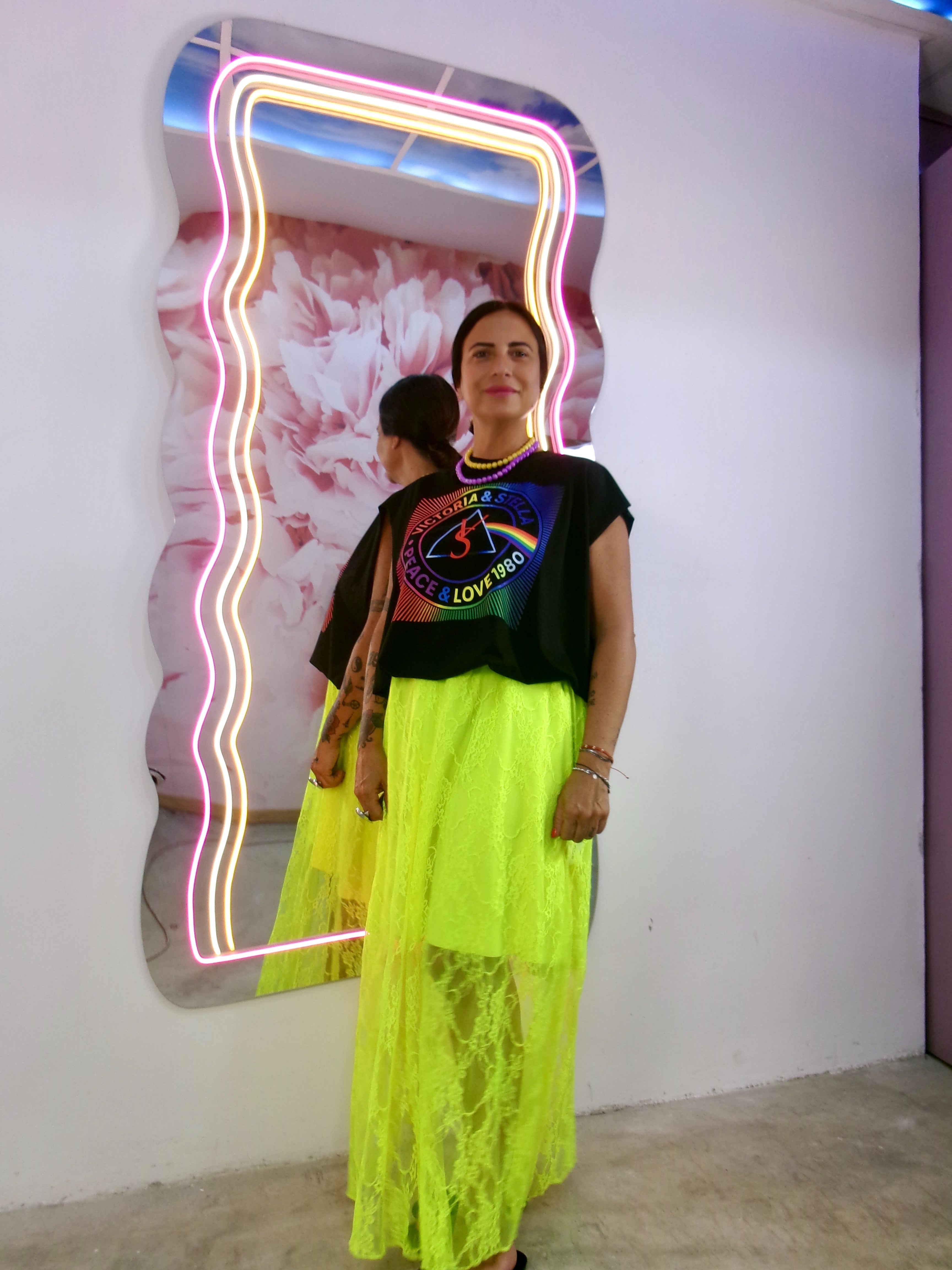 Total Outfit Peace&Love Giro manica
