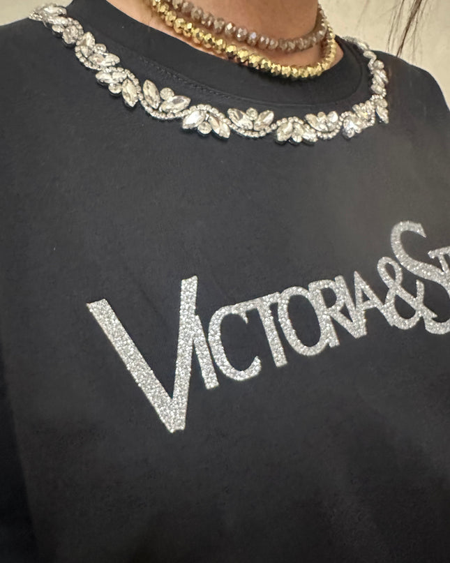 Victoria & Stella – Completo Oversize Glitter Plissé Black